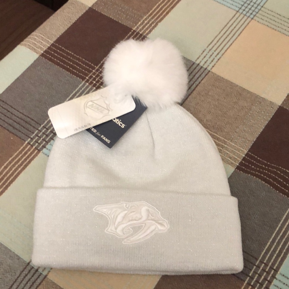 Nashville predators white glitter beanie